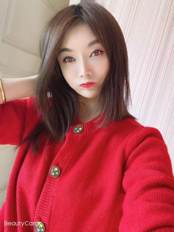 新亚洲长腿美女